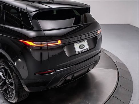Used 2026 Land Rover Range Rover Evoque S AWD/4WD image 30