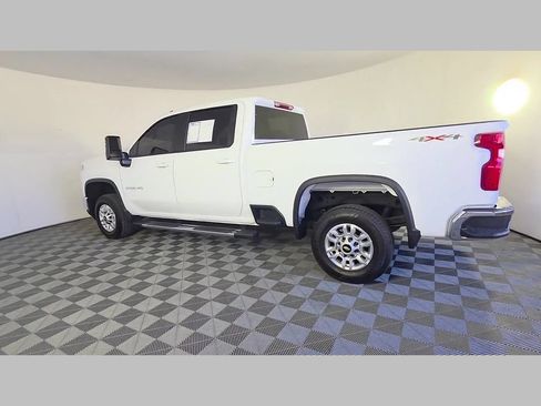 Used 2025 Chevrolet Silverado 2500 LT w/ Convenience Package AWD/4WD image 43