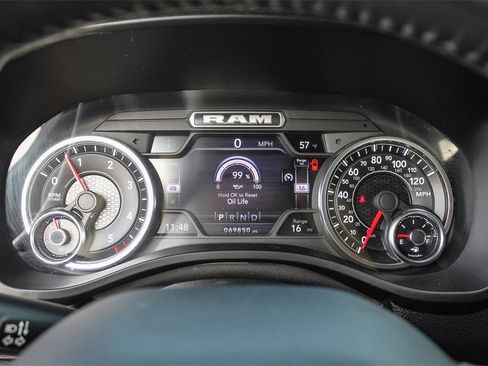 Used 2022 RAM 1500 Laramie image 28