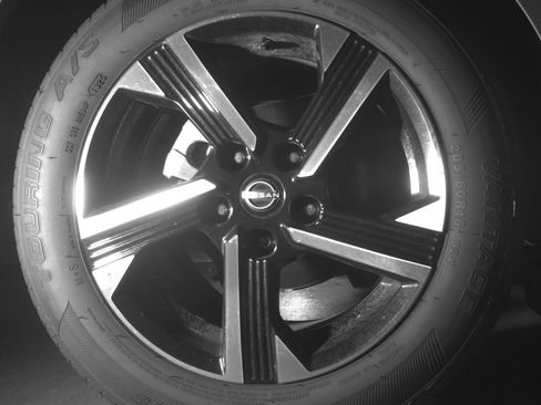 Used 2025 Nissan Sentra SV image 15