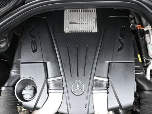 Used 2019 Mercedes-Benz GLS 550 4MATIC w/ Driver Assistance Package image 29