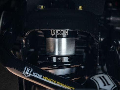 New 2025 Ford Bronco Heritage Edition image 23