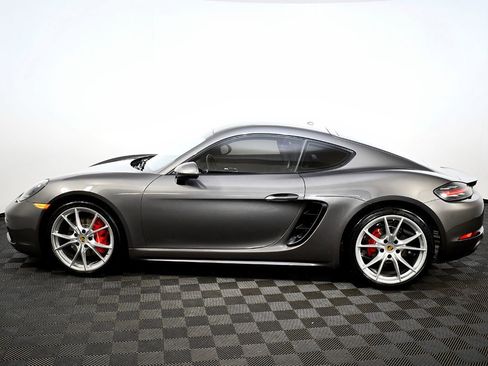 Used 2017 Porsche 718 Cayman S image 12