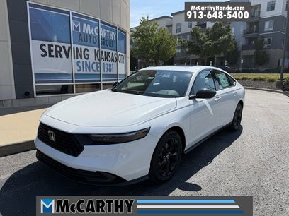 New 2025 Honda Accord SE