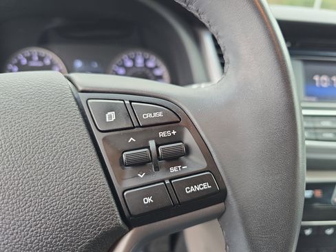 Used 2017 Hyundai Tucson Sport image 18