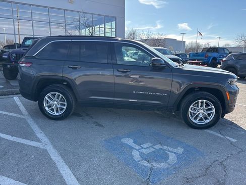 New 2026 Jeep Grand Cherokee Laredo X AWD/4WD image 37