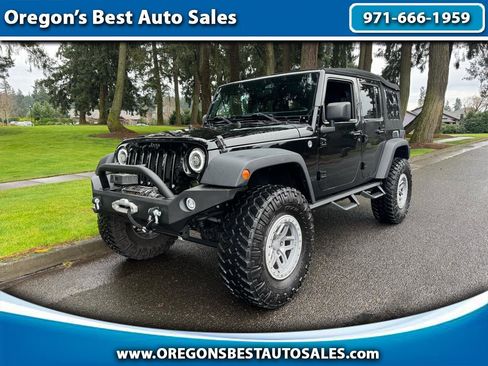 Used 2015 Jeep Wrangler Unlimited Sport image 1