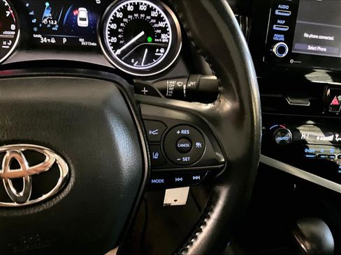 Used 2023 Toyota Camry SE image 24