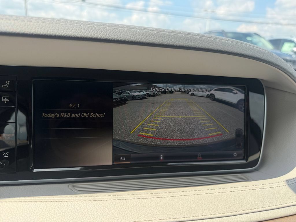 Used 2014 Mercedes-Benz S 550 Sedan image 23