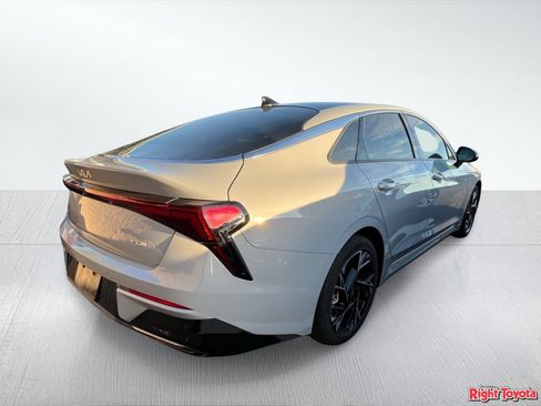 Used 2025 Kia K5 GT-Line w/ GT-Line Premium Package FWD image 4