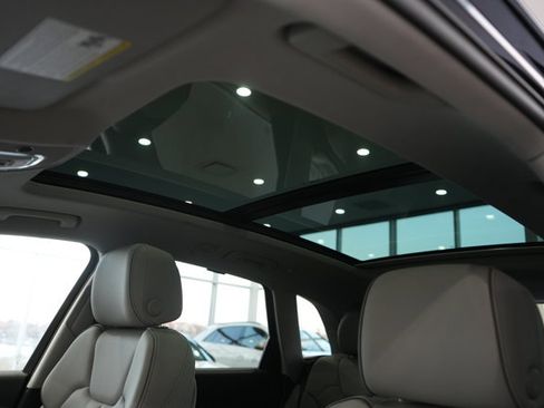 Used 2024 Audi Q5 e Premium Plus image 41