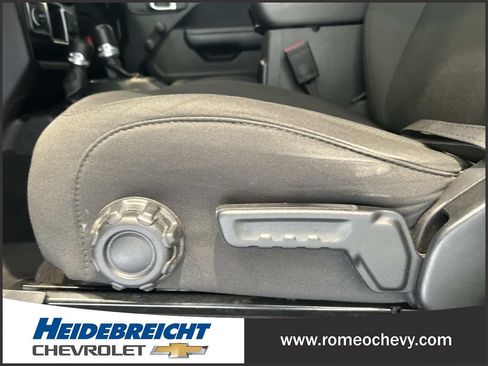 Used 2023 Jeep Wrangler Sport AWD/4WD image 12