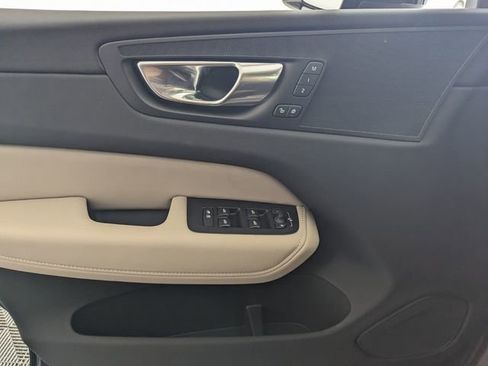 New 2026 Volvo XC60 B5 Plus w/ Protection Package Premier image 15