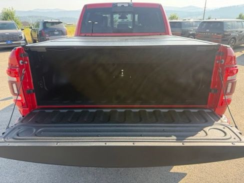 Used 2023 RAM 2500 Laramie AWD/4WD image 9