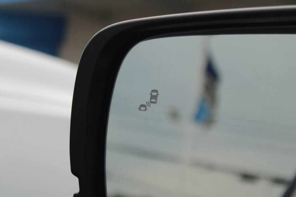 Certified 2025 Honda Pilot Touring image 30