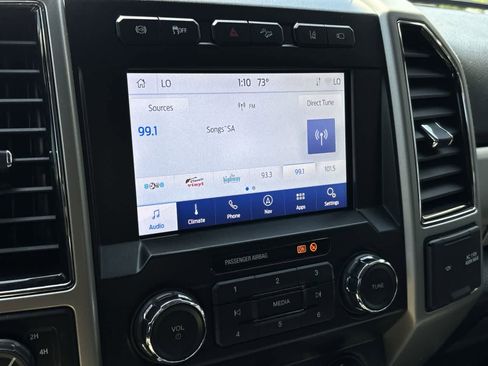 Used 2020 Ford F350 Lariat w/ Lariat Ultimate Package AWD/4WD image 17