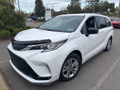 Used 2023 Toyota Sienna XSE