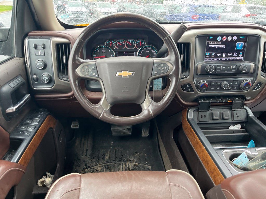 Used 2017 Chevrolet Silverado 1500 High Country AWD/4WD image 27