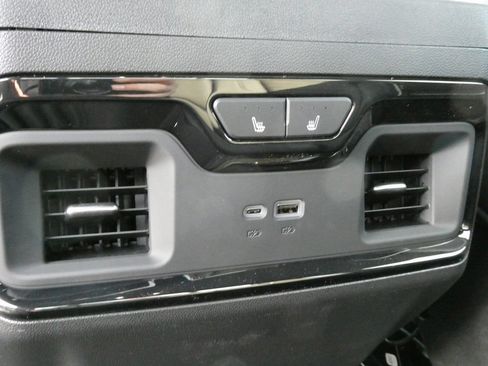 New 2026 GMC Sierra 1500 AT4X AWD/4WD image 21
