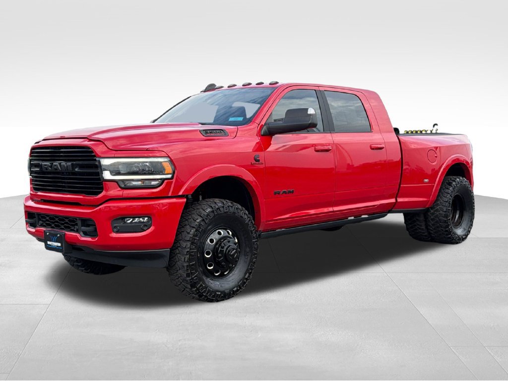Used 2022 RAM 3500 Laramie AWD/4WD image 2