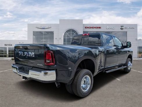 New 2026 RAM 3500 Tradesman AWD/4WD image 3