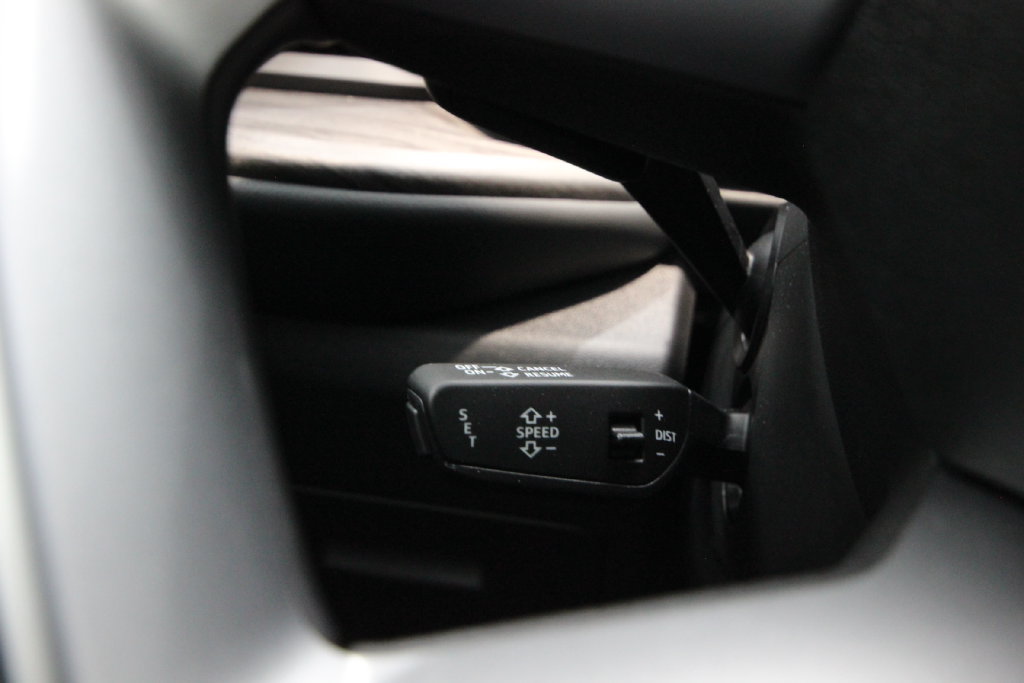 Used 2025 Audi Q5 Premium w/ Convenience Package AWD/4WD image 20
