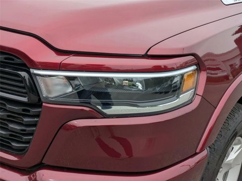 Used 2025 RAM 1500 Big Horn AWD/4WD image 12