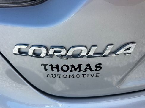 Used 2022 Toyota Corolla LE image 10