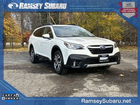 Certified 2022 Subaru Outback Limited image 1