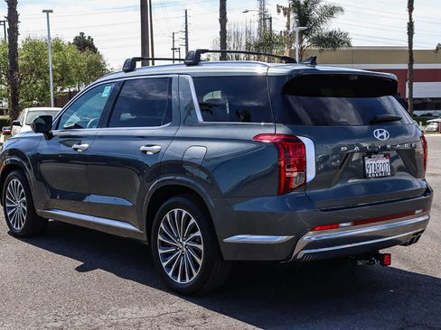 Used 2025 Hyundai Palisade Calligraphy image 8