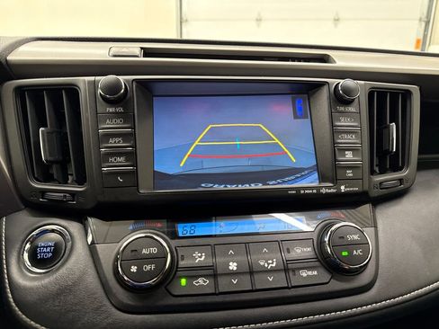 Used 2017 Toyota RAV4 Limited w/ Carpet Mat Package AWD/4WD image 22