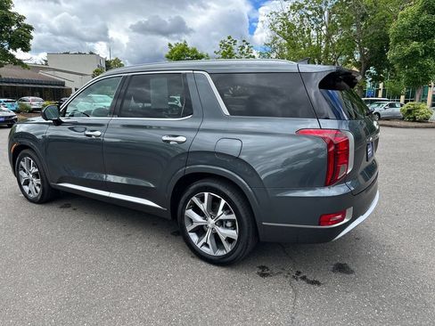 Used 2022 Hyundai Palisade Limited w/ Cargo Package AWD/4WD image 4