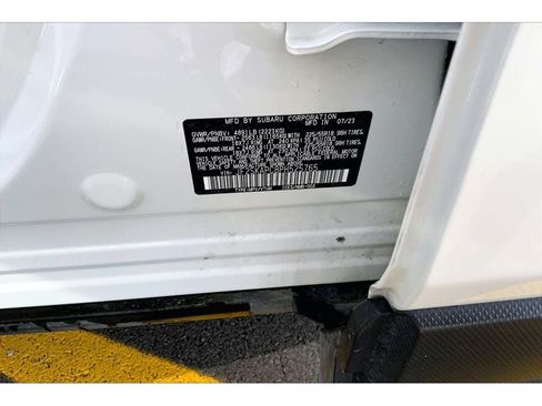 Used 2023 Subaru Forester Limited w/ Popular Package #2 image 35