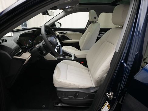 Used 2025 Audi Q5 Premium w/ Convenience Package image 7