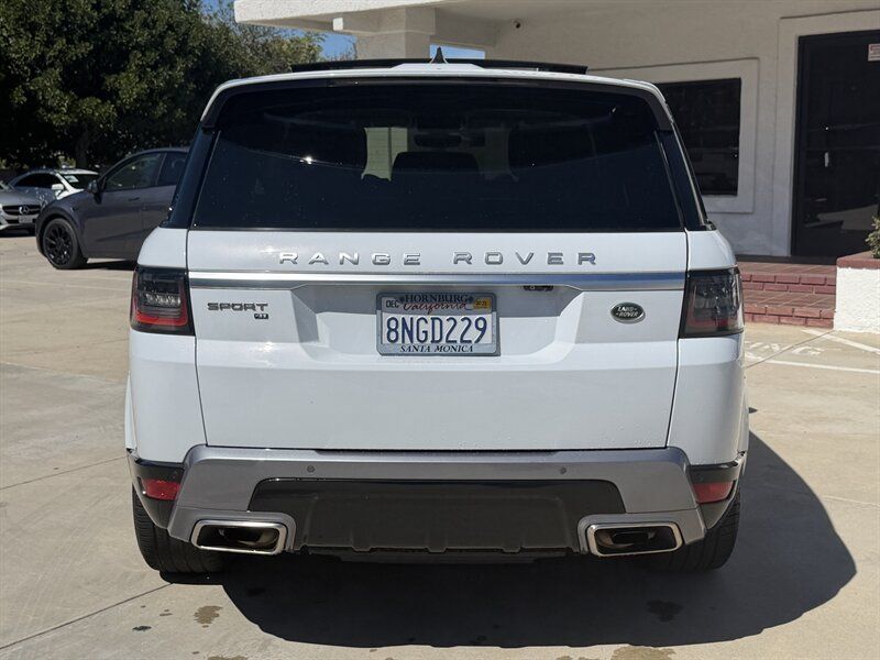 Used 2020 Land Rover Range Rover Sport HSE AWD/4WD image 3