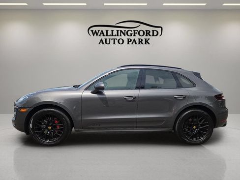 Used 2018 Porsche Macan GTS AWD/4WD image 2