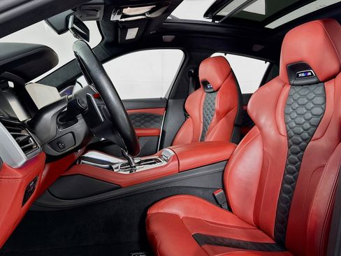 Used 2023 BMW X6 M w/ Executive Package image 16