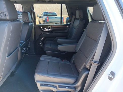 Used 2023 Chevrolet Tahoe High Country image 9