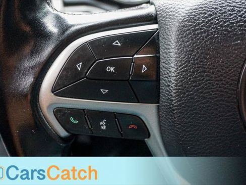 Used 2021 Jeep Grand Cherokee Laredo RWD image 26
