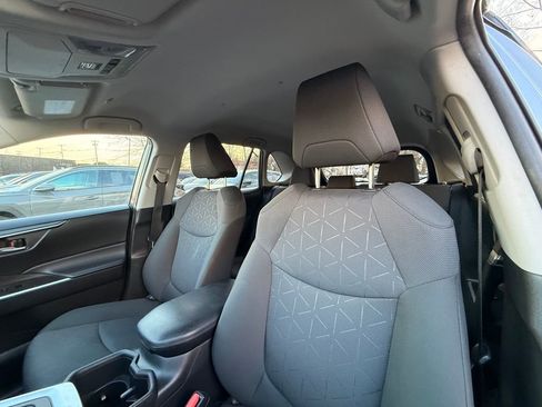 Used 2024 Toyota RAV4 XLE image 24