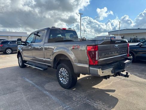 Used 2020 Ford F250 XLT w/ XLT Premium Package AWD/4WD image 7