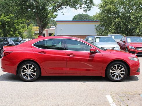 Used 2017 Acura TLX FWD image 5
