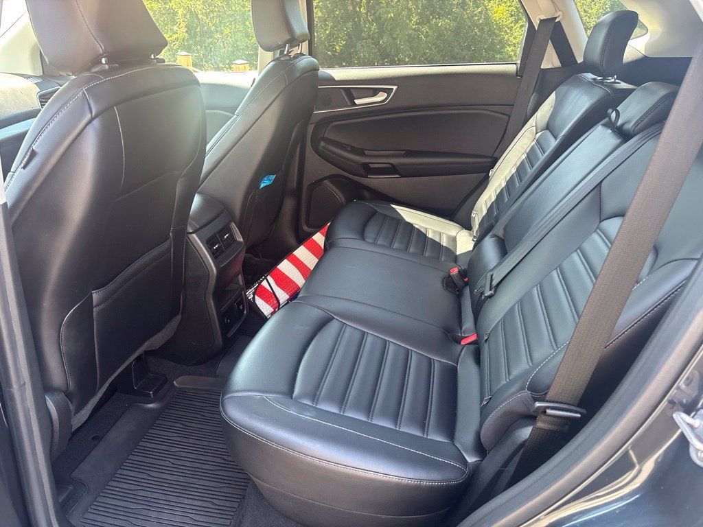 Used 2024 Ford Edge SEL w/ Convenience Package AWD/4WD image 13