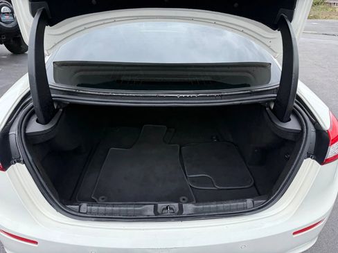 Used 2017 Maserati Ghibli image 44