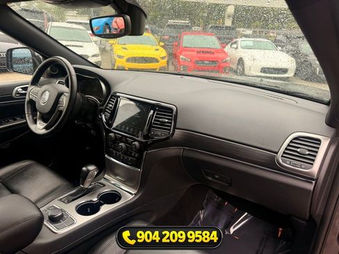 Used 2020 Jeep Grand Cherokee Limited AWD/4WD image 35