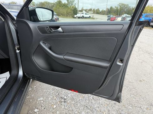Used 2014 Volkswagen Jetta S image 14