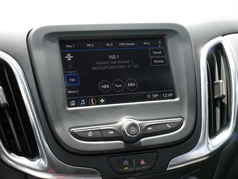 Used 2024 Chevrolet Equinox LT FWD image 22