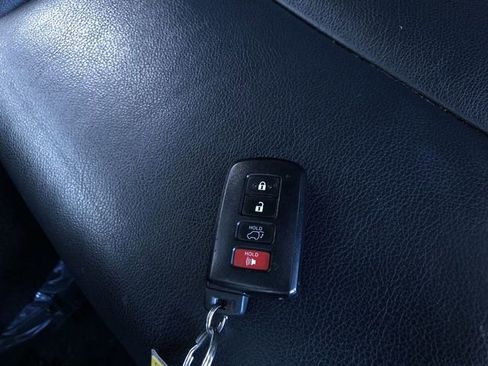 Used 2016 Toyota RAV4 Limited w/ Advanced Technology Package AWD/4WD image 33