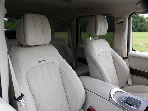 Used 2026 Mercedes-Benz G 63 AMG 4MATIC image 8