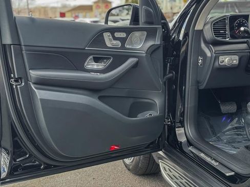 New 2026 Mercedes-Benz GLS 450 4MATIC image 40